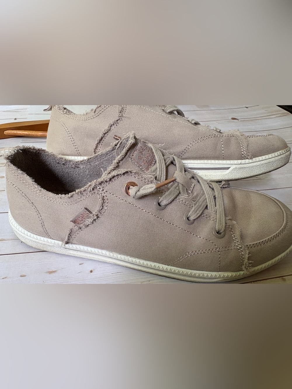 Bobs canvas slip on shoes
